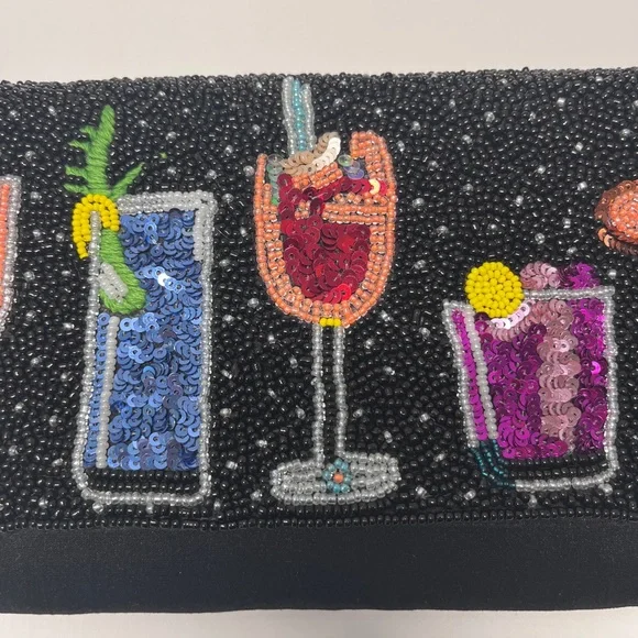 ⭐️ SOLD OUT ⭐️ Cocktail Beaded Bag NWT TikTok Instagram Viral - Picture 6 of 12